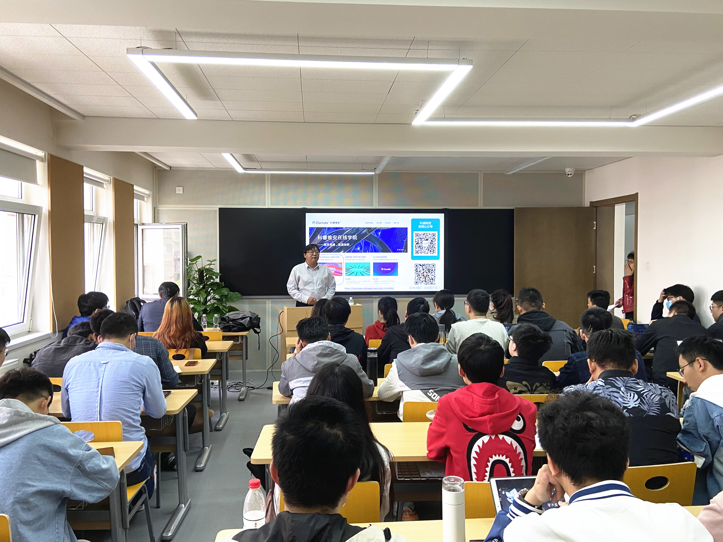 六合彩特码
总院举行科研指引讲座