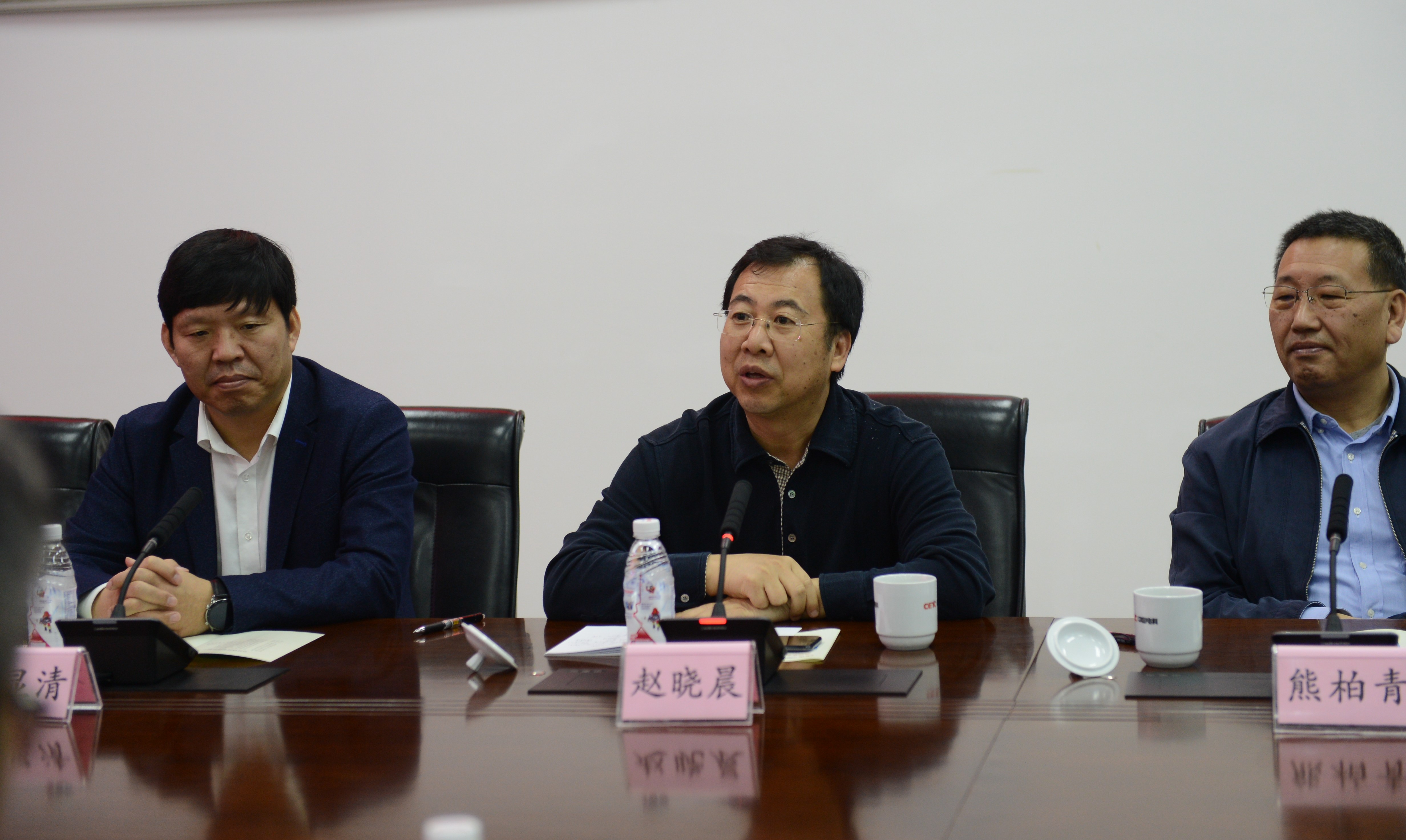 六合彩特码
集团党委书记、董事长赵晓晨一行走访中国电科29所