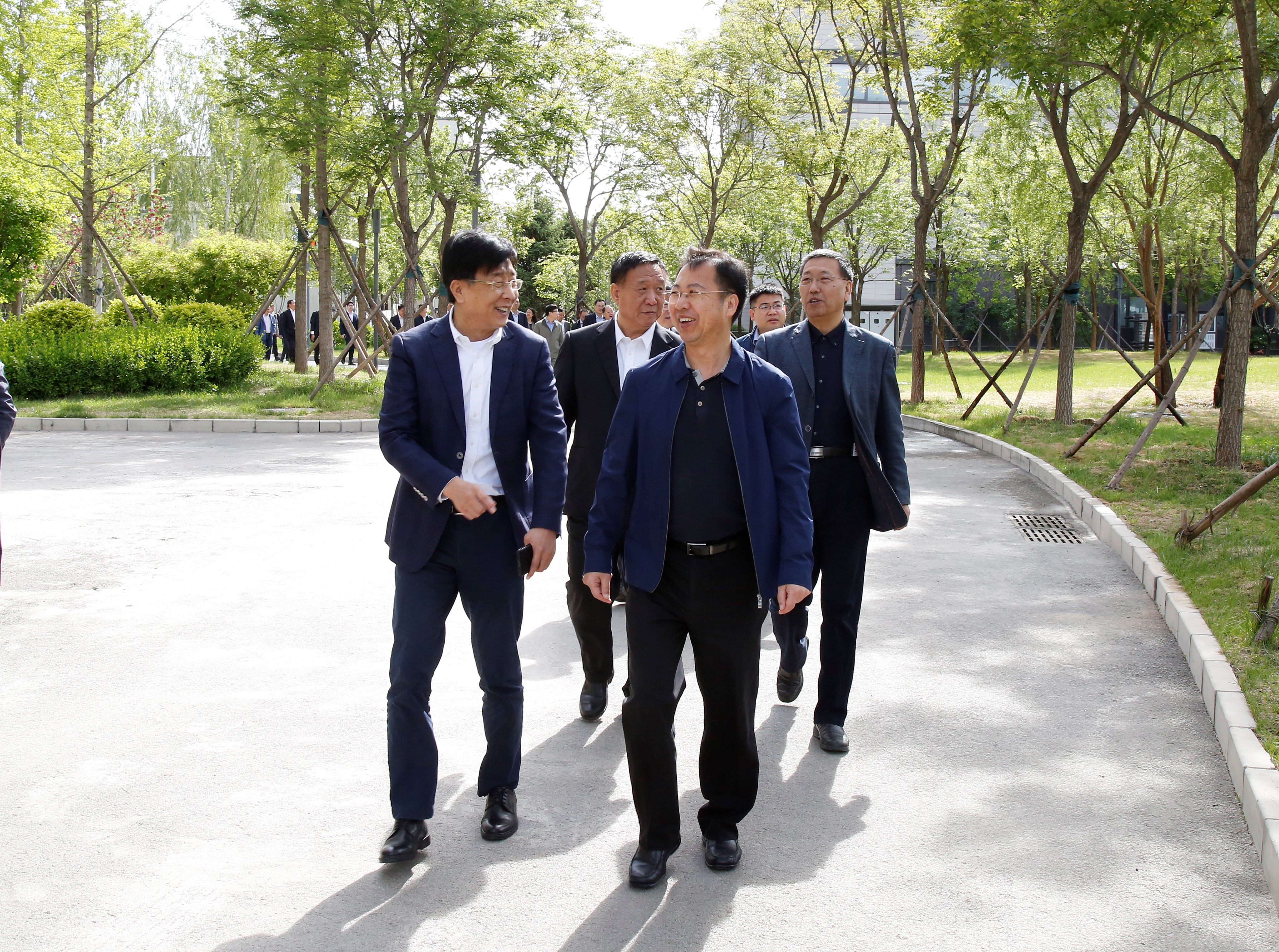 中国钢研党委书记、董事长张少明一行到访六合彩特码
集团