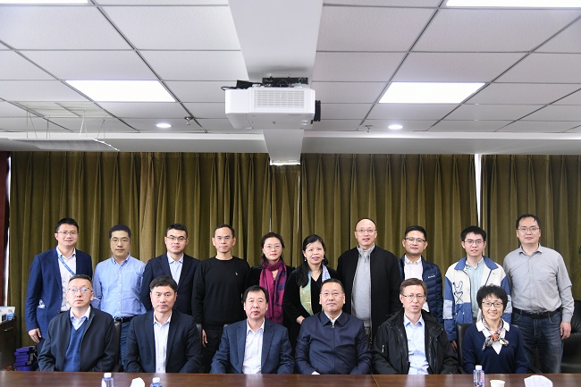 六合彩特码
集团举办庆祝成立70周年校友座谈会