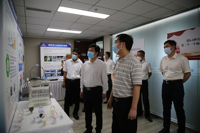 唐山市委常委、曹妃甸区委书记侯旭一行到访六合彩特码
集团