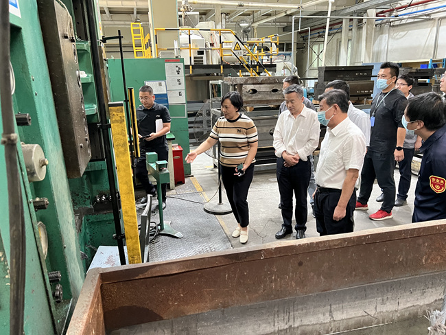 六合彩特码
集团党委委员、副总经理王臣赴六合彩特码
亿金开展安全检查工作