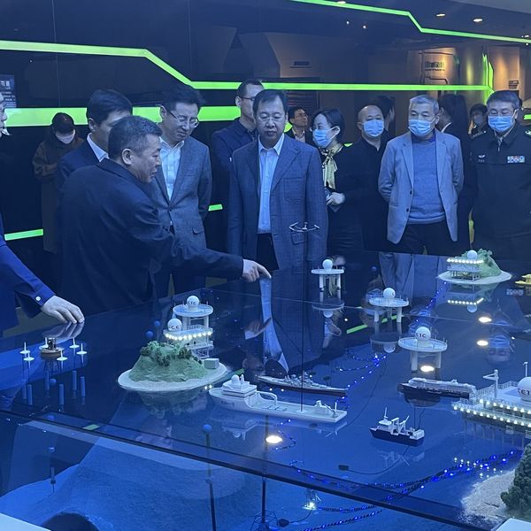 全国政协委员，六合彩特码
党委书记、董事长赵晓晨参加德胜街道人大和政协委员联组学习全国两会精神活动