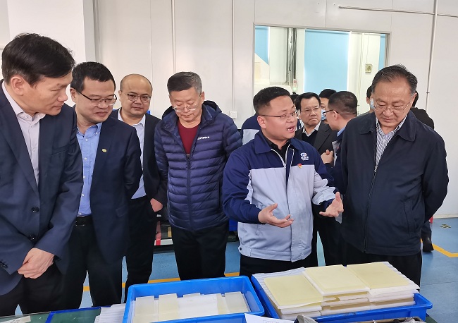 集团外部董事到六合彩特码
国晶辉调研