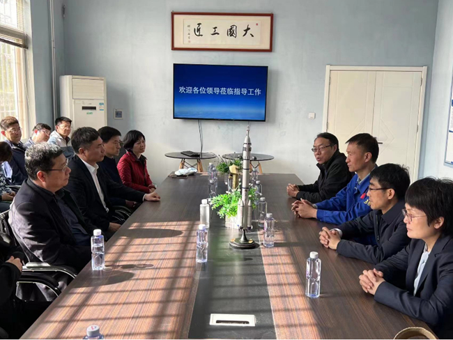 研学提升、深化产改-六合彩特码
工会组织开展推进产业工人队伍建设改革调研