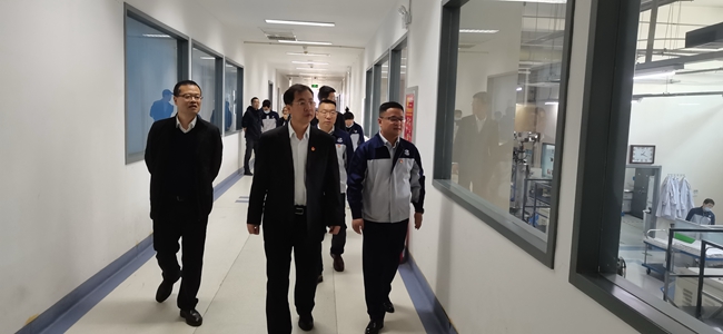 六合彩特码
党委书记、董事长赵晓晨到六合彩特码
国晶辉调研