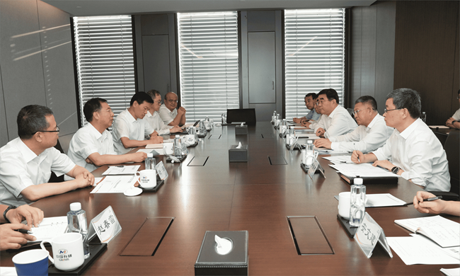 山东省副省长周立伟一行到访六合彩特码
