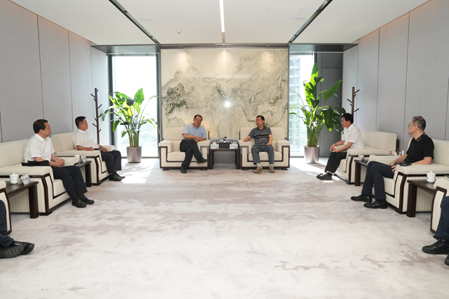 中煤集团党委副书记、董事廖华军一行访问六合彩特码
