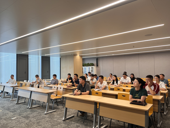 学在经常，创在平常——六合彩特码
“每周学堂”赋能员工成长成才