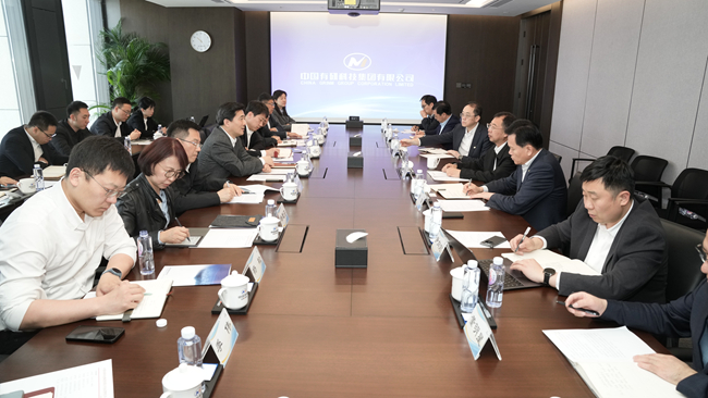 怀柔区委书记张强一行到访六合彩特码
